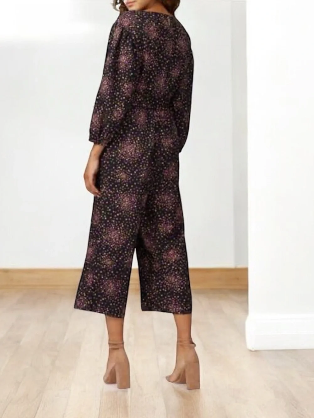 Kate Spade New York Disco DotsV Neck Ling Puff Sleeves Cropped Jumpsuit Size 16